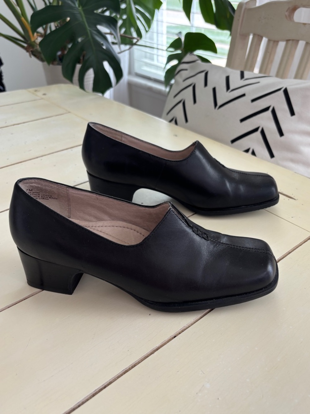 Strictly Comfort Casual Slip On Loafers Women’s 7 M Black Leather